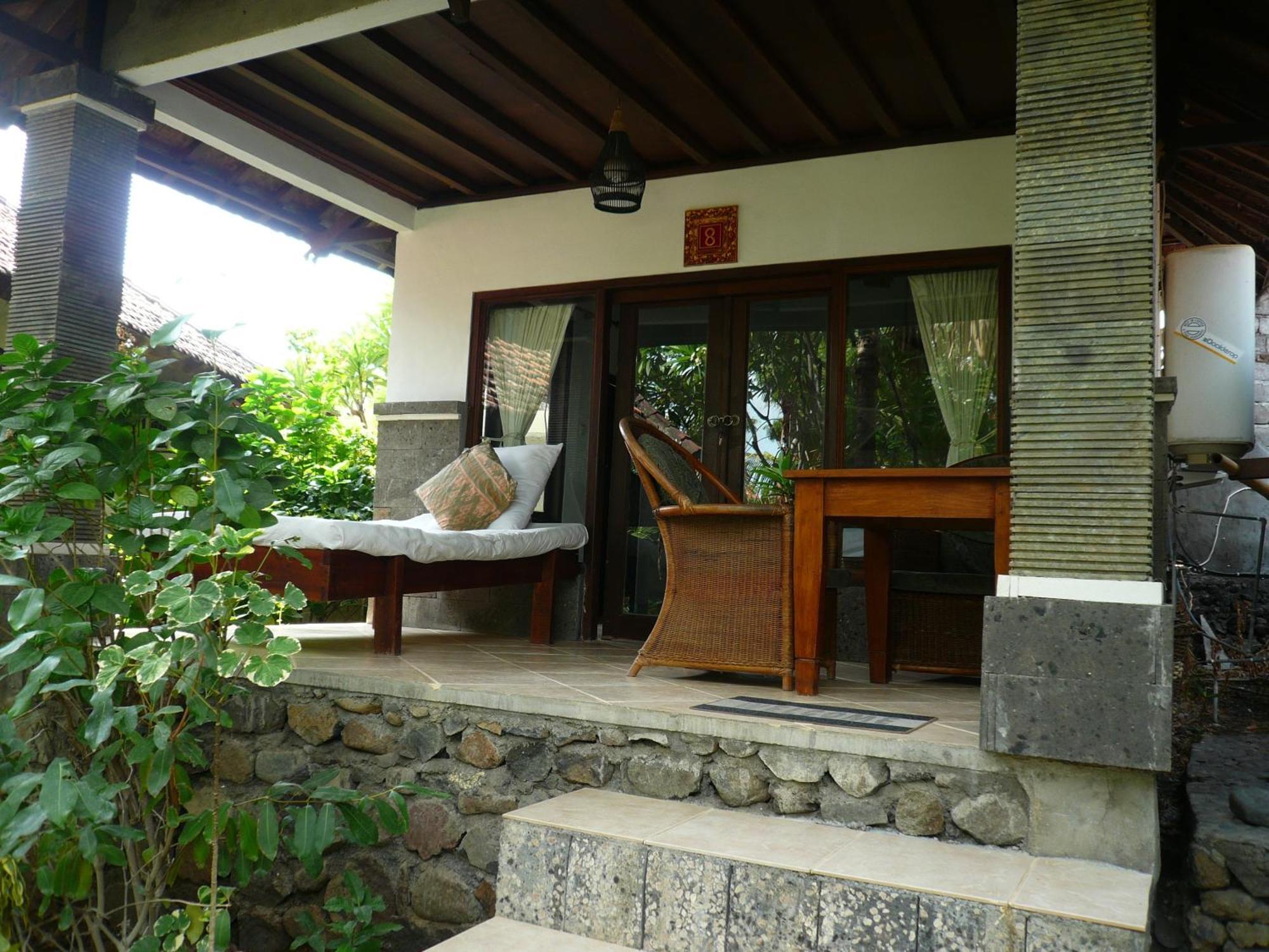 Family Cottage Side Sea View,780283743:JPEG